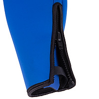 Detail view of the leg zipper on the leg of a JMJ wetsuit