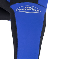 Detail photo of JMJ wetsuits logo on calf of dive Farmer John